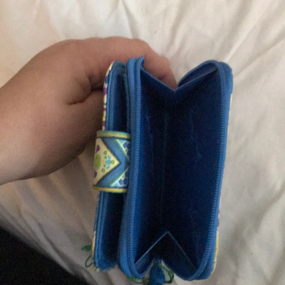 Vera Bradley wallet - Picture 6 of 7